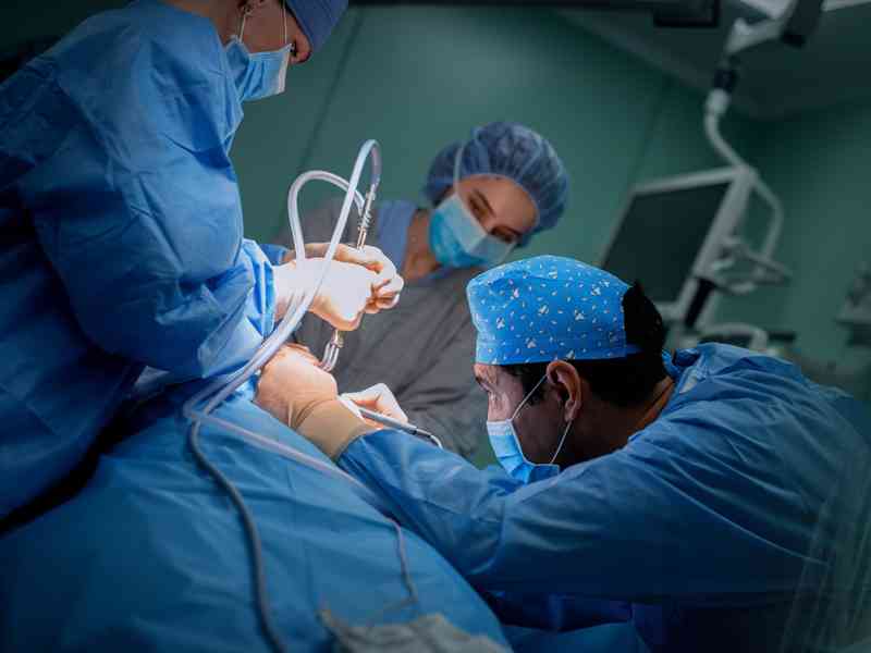 Онкология молочной железы: хирургия и химия